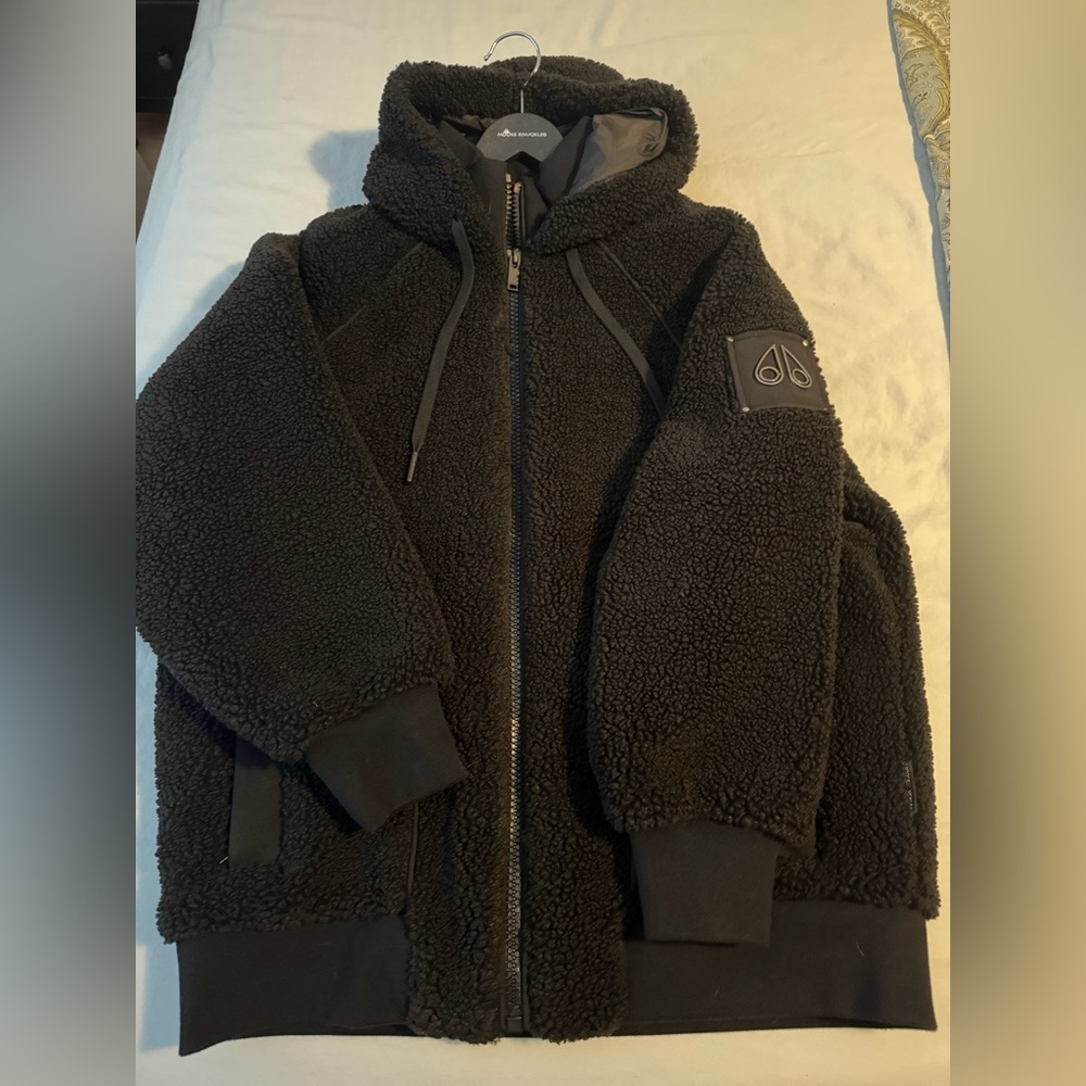 Moose Knuckles Holland Hoodie - Black Sherpa Zip-Up - Unisex